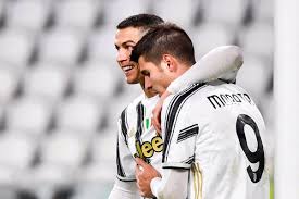 «ювентус» (33) занимает пятое место. Mclv2swywjr53m