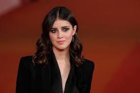 Da tutto può succedere a perfetti sconosciuti, da rai1 a netflix, passando per recitazione, provini e instagram. Benedetta Porcaroli Vita Privata Film E Biografia Dell Attrice Popcorn Tv