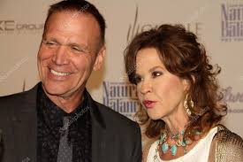 Todd Warner, Linda Blair — Stock Editorial Photo © bossmoss #64545829