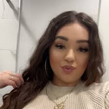 Jackie Castillo (@Jackiecastillo_)