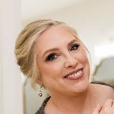 Nancy Holaday's Instagram, Twitter & Facebook