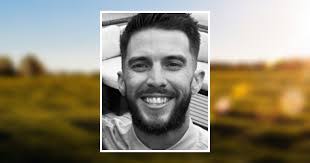 Nicole Agosta's Instagram, Twitter & Facebook