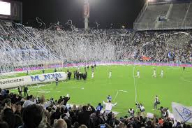 2 3 they also decided to form two teams (one for the argentine third division and the other for the fourth) and chose to sport white shirts. Newell S Old Boys Vs Velez Sarsfield 2013 Copa Libertadores Hosts Stunned In Loss To Injury Ravaged Velez Sbnation Com