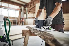 Anders als bei anderen schwingschleifern schwingt die platte nicht nur vor und zurück. Profi Bandschleifer Von Festool