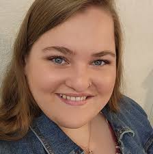 Going to the beach today... recommend a drink to take🫣