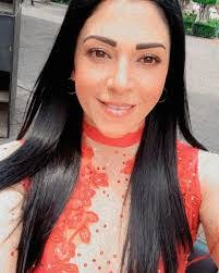 Veronica Gil's Instagram, Twitter & Facebook