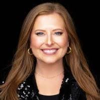 Christine Fraley's Instagram, Twitter & Facebook