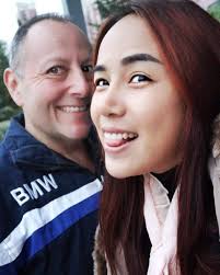 Happy birthday David 🥳🥳!! 😍Great picture!!