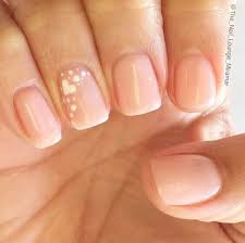 Nuestra colaboradora meritxell martí, de la farmacia meritxell, nos da las soluciones para acabar con los problemas más comunes que afectan a nuestras uñas. Unas Decoradas Bonitas 50 Disenos Faciles Decoracion De Unas Nail Art Unas Decoradas Part 3 Unas Elegantes Sencillas Cortas Manicura De Unas Manicura