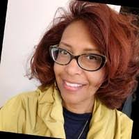 Robyn Bryant's Instagram, Twitter & Facebook