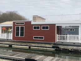 Maybe you would like to learn more about one of these? Lake Cumberland Houseboats Rentals