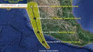 La secretaría de protección civil del estado de guerrero reportó afectaciones en 11 municipios debido a las intensas lluvias derivadas de la tormenta tropical dolores. D8zxtfu5gobaum