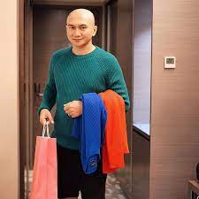 Lagu itu kemudian dimasukkan ke dalam album titi kamal yang berjudul. Biodata Fakta Anji Lengkap Umur Dan Agama Bikin Heboh Karena Obat Covid19 Hadi Pranoto