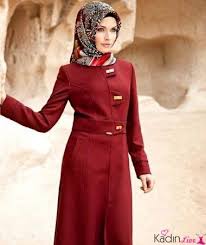 Modanisa Sarap Rengi Tesettur Pardesu Modelleri Kadinlive Com Moda Stilleri Elbise Modelleri Basortusu Modasi