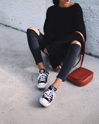 Black And White Low Top Converse 50 Fashion Hacks That Will Show You How To Wear Converse Outfits With Converse Outfits With Converse Fashion White Low Top Converse
