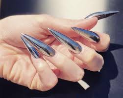 Stiletto nails have pointed tips that are reminiscent of claws. 110 Top Stiletto Nail Designs To Turn Heads Quickly