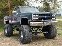 Lifted Chevrolet Silverado Trucks Lifted Chevy Trucks Chevy Trucks Trucks