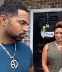 Anthony's Divorce and Paternity Test in Kountry Wayne Skits