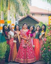 Wedding Photography Ideas Pose With Your Friends And Sisters And Indian Wedding Photography Poses Indian Wedding Photography Wedding Couple Poses Photography