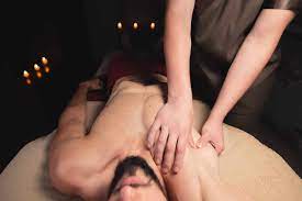 Holistic Massage Therapy - Enjoy a delightful Detox Massage