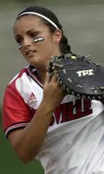 Softball Sweeps Marshall 6-2, and 7-0