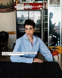 safer grounds. #GuajLondon#Archive