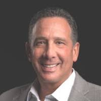 Seth Hillman's Instagram, Twitter & Facebook