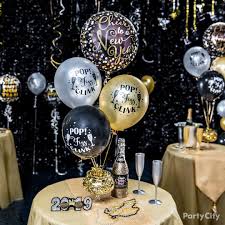 Elegant New Year S Eve Party Ideas New Years Eve Decorations Nye Party Decorations New Years Eve Party