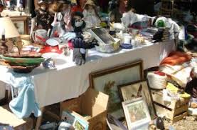 Brocantes et vide greniers 17. Brocantes Vides Greniers Brocantes Vides Greniers A Partir Du Jeudi 17 Juin 2021 Guide Du Lot Et Garonne