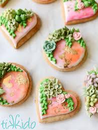 Ask and you shall receive! Elegant Succulent Garden Cactus Decorated Sugar Cookies Tikkido Com