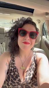 Thanks for tuning in! TIPS ARE APPRECIATED! Paypal:  http://paypal.me/LaraHopeMusic Venmo: https://venmo.com/Lara-Levine-2  Merchandise: https://www.larahopeandtheark-tones.com/