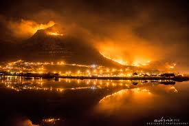 An out of control fire has broken out in cape town's table mountain national park on sunday, according to south african officials, prompting the evacuation of hikers from the city's most famous landmark. Cape Fire Cost Climb Za Rock Climbing Bouldering In South Africa