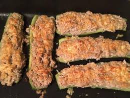 Courgette Farcie Champignon De Paris Ricotta Jambon Recette Courgettes Farcies Recettes De Cuisine Ricotta
