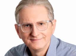 Motheo oa Moputso: Lerato, Ho Kopanela Liphate le Inthaneteng