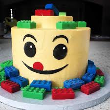 Smelt.....more about Eileen Botha to follow but first a sneak preview of  her insane creations *