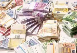 The nigerian naira is divided into 100 kobo. Fx Demand Pressure Pulls Naira Down To N410 67 1 Business Post Nigeria