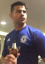 Welcome to the official facebook page of diego costa instagram.com/diego.costa twitter.com/diegocosta. Diego Costa Celebrates His Match Winning Heroics With A Beer After Scoring Against West Brom West Brom Celebrities Striker