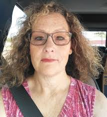 Tracie Pearson's Instagram, Twitter & Facebook