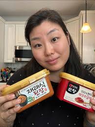 Exploring Korean Sauces: Gochujang and Doenjang Explained