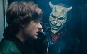 Batwoman Promo Introduces a Spider-Themed DC Supervillain