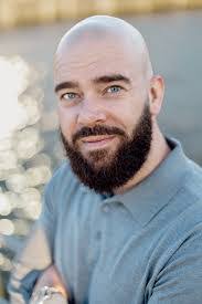 Derek Otter's Instagram, Twitter & Facebook