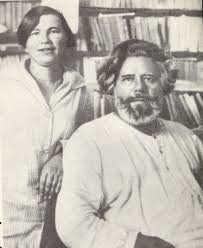 В этом же году он впервые на полгода отправляется в европу для знакомства с ее культурой. Maksimilian Voloshin Biografiya Poeta Zhizn I Tvorchestvo