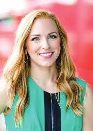 Robin Burrell's Instagram, Twitter & Facebook