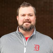 Six candidates seek three seats