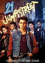 Guest stars include brad pitt, christina applegate, vince vaughn, jason priestly, shannen doherty, josh brolin and blair underwood. Amazon Com 21 Jump Street Season 2 Johnny Depp Holly Robinson Peete Various Movies Tv