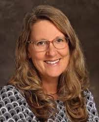 Ashley Wire's Instagram, Twitter & Facebook