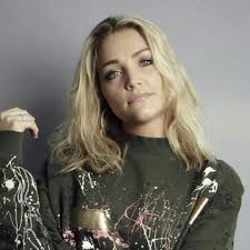 VOX COLLECTIVE: CARPENTERS