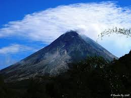 Pin By Prasit Tangjitrapitak On Mother Nature Mount Merapi Mountain Waterfall Active Volcano