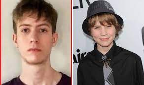 The college confirmed his death with an announcement to th… N0ytvx1 Wldcnm
