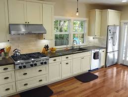 white shaker cabinets kitchen designs